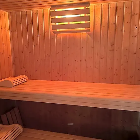 Piscine (adults Only) Bed & Breakfast