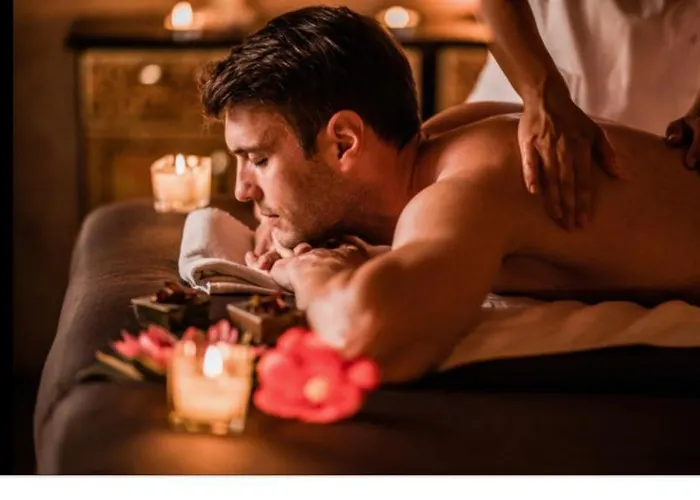 Au Domaine Spa-piscine Sauna 3*